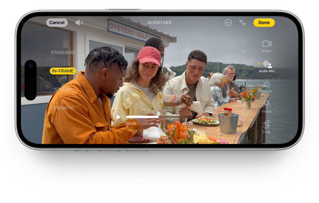 Ultra Wide Camera focuses